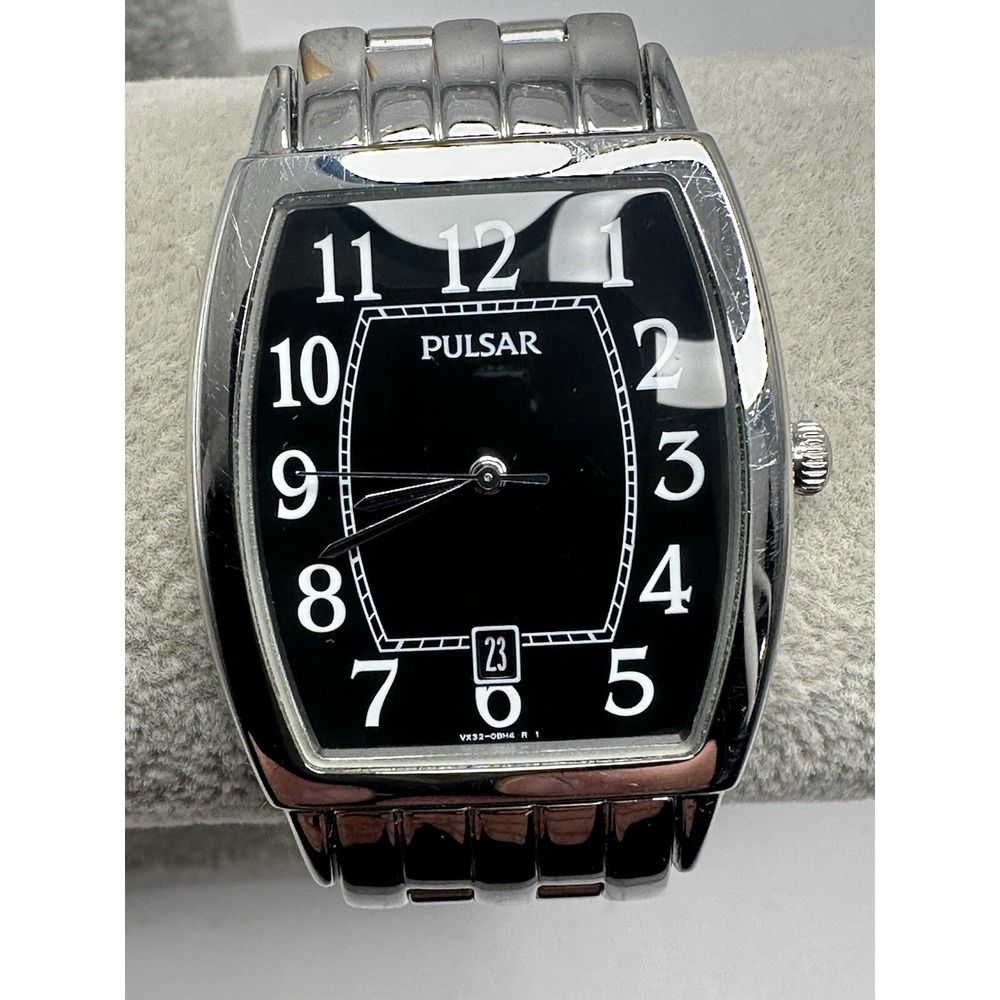 Pulsar By Seiko VX32-0AE0 Mens Dress‎ Watch New Battery 31MM 7.5" D57